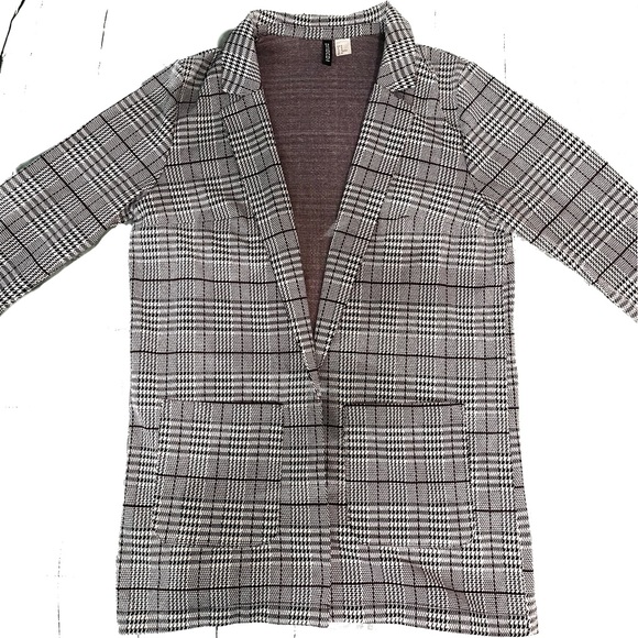 trench coat - Picture 2 of 4